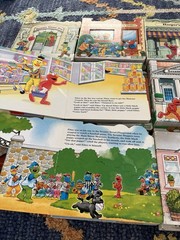 Sesame Street Elmo’s Neighborhood Board Book Lot of 24 Vintage 1998-2000 CTW