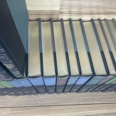 GREAT BOOKS OF THE WESTERN WORLD Britannica-1952, 1986 Printing. Vols- YOU PICK