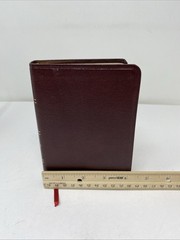 HCSB Large Print Compact Bible • Burgundy Bonded Leather (2005, Holman)