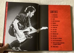 “BRUCE SPRINGSTEEN – An Illustrated Biography” – Hardcover – 184 Pages! – MINT!