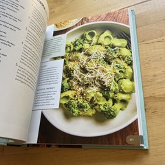 Dinner Tonight: 200 Quick Recipes for Inspired Weeknight Cooking HARDCOVER- GOOD