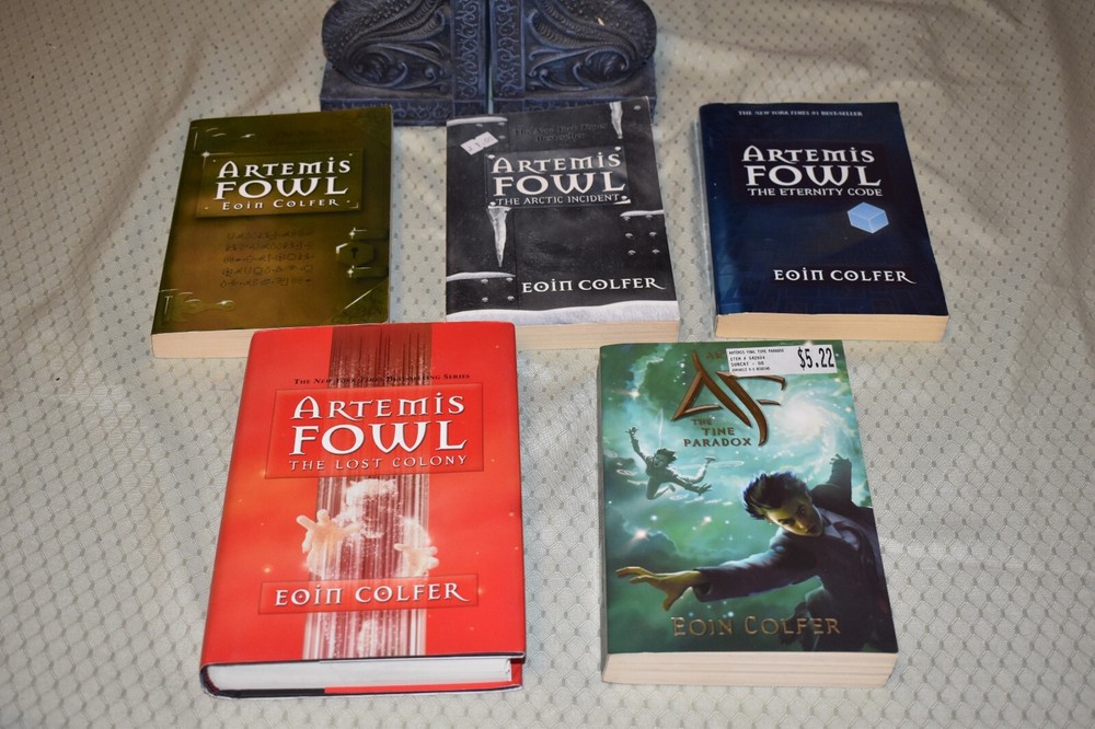 Artemis Fowl 1-5 series/set Eoin Colfer (1 hardcover, 1st Edition/Varied Print)
