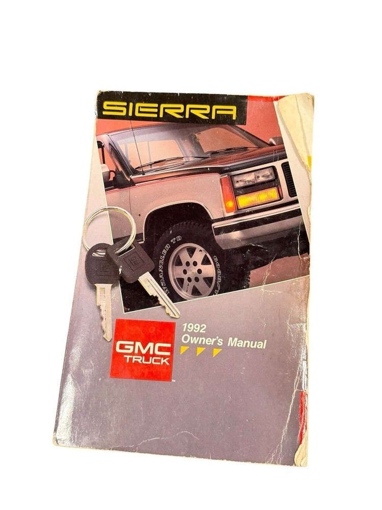 Sierra GMC 1992 owner’s manual OEM used X-9204 regular extended 4-door chassis
