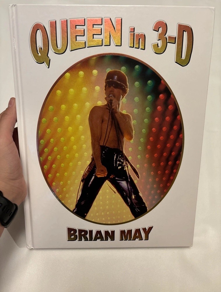 Queen in 3D Updated Edition – 3-D Stereoscopic Book Author: Brian May