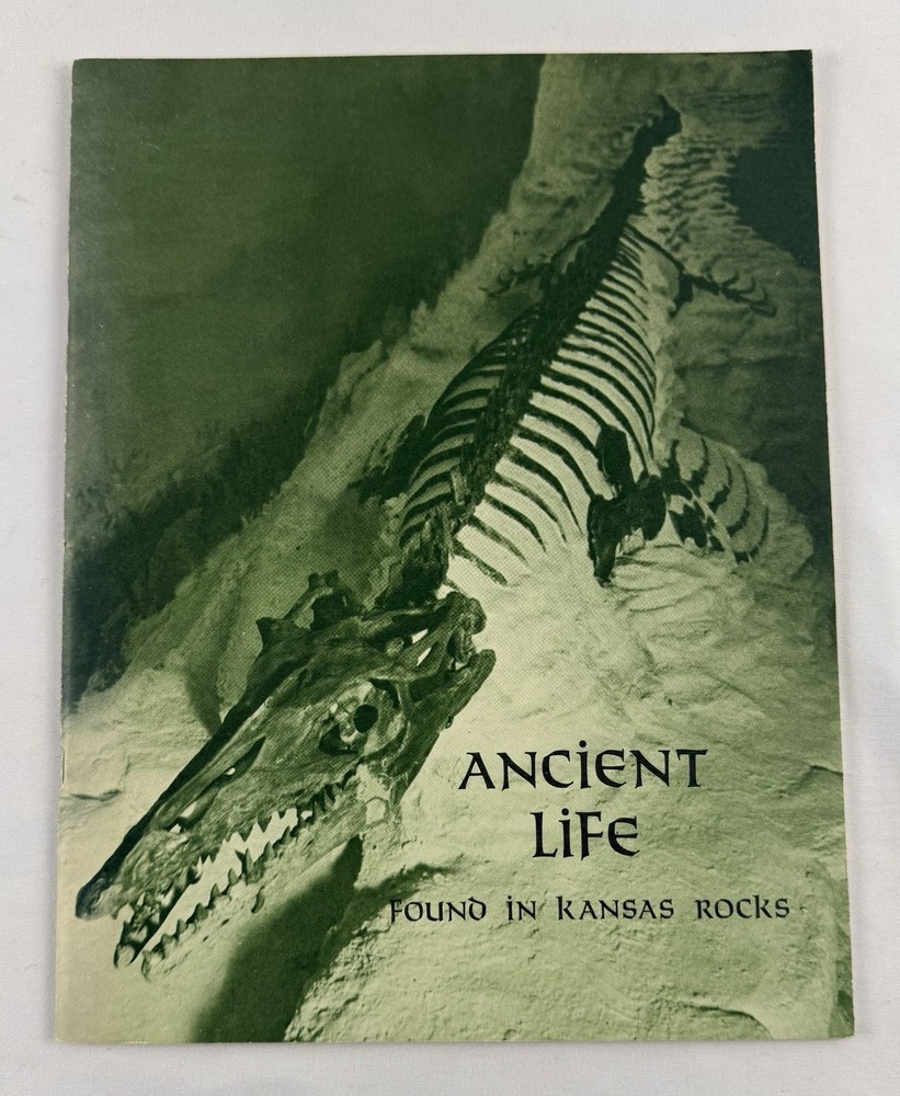 Ancient Life Found In Kansas Rocks Roger B Williams 1975 Fossils Softcover Book