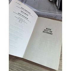 Never Split the Difference Chris Voss Paperback Negotiation Business Book