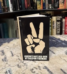 Johnny Got His Gun by Dalton Trumbo (1984 Hardcover) Turtleback, VG+ MAILS FAST