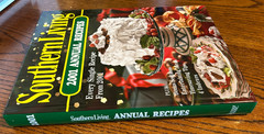 Southern Living 2001 Annual Recipes Hardcover Cook Book Cooking 368 Pages