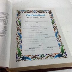 The New American Bible Catholic Parish Edition (11.5″ x 8.5″) 1994 Very Good