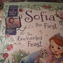 Sofia the First The Enchanted Feast: Purchase Includes a Digital Song!, Disney