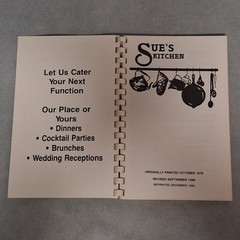 Sue’s Kitchen Cookbook Jonesboro Arkansas Restaurant 1989 Edition 76 Pages