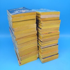 DAW Yellow Spine lot x35 vintage science fiction fantasy Carter Bradley Norton +