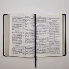 Kenneth Copeland Bible 1991 Genuine Leather Navy Blue Reference Concordance KJV