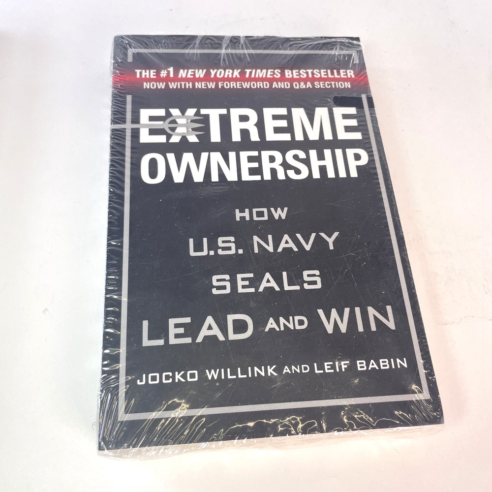 Extreme Ownership: How U.S. Navy Seals Lead and Win – Paperback NEW