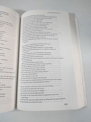 The Bible: King James Version with the Apocrypha (English)Edited by David Norton