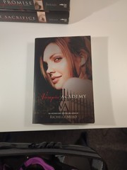 Vampire Academy Book Set 1-4, 6 Richelle Mead Paperback & Hardcover, Romance