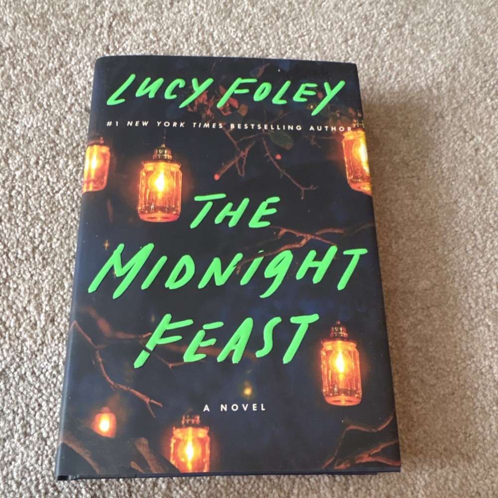 Lucy Foley The Midnight Feast (Hardcover) Mystery Fiction Novel w/ Dust Jacket