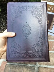 KJV Giant/Large Print Bible Red Letter ~ Beautiful ribbed cover ~thumb-indexed