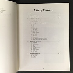 English Smocking Booklet Grace L Knott Doris George and James Webb 1989 44 Pages