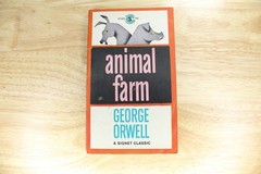 Animal Farm – George Orwell – Signet Classic – Paperback – 1946 – Good