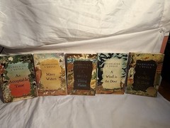 Square Fish Wrinkle in Time Quintet Box Set 5 Books by Madeleine L’Engle