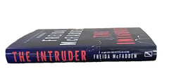 The Intruder, Freida McFadden, Illustrated page Edges, 1st ed, HCDJ, Like New