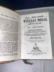 St. Joseph Weekday Missal, Complete Edition, Vol. 1, Advent to Pentecost -⭐