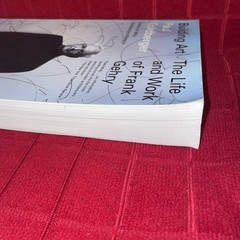 Building Art: The Life and Work of Frank Gehry by Goldberger