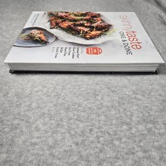 Skinnytaste One Done 140 No-Fuss Dinners Hardcover Cookbook Meal Gina Homolka