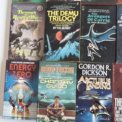[LOT of 27] Vintage Paperbacks Great Authors & Titles Various Mixed Genres Clean