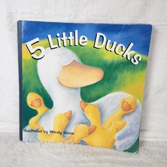 Set of 9 Nursery Rhyme books by Wendy Straw, Humpty, Old MacDonald, Wheels Etc