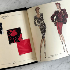 Valentino Atelier 1986 Swatch Book #115 – Vintage Spring Summer Haute Couture