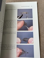 The ORVIS Fly-Tying Manual – „How To Tie Six Popular Patterns”- 7″x10″ 108 Pages