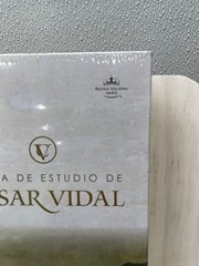 RVR 1960 Biblia de estudio de Cesar Vidal tapa dura Spanish Version 2025 HC
