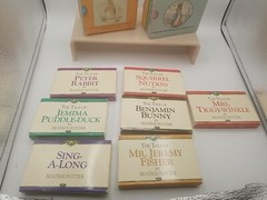 2 Vintage Box Sets “LITTLE TREASURY BEATRIX POTTER STORIES” Books & Cassettes