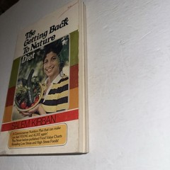 The Getting Back to Nature Diet Salem Kirban Paperback 1978