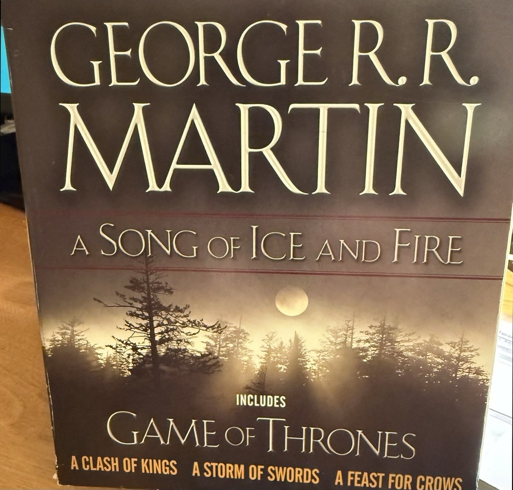 George R. R. Martin A Song of Ice and Fire Box Set Bantam Books Film/TV