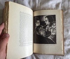 1931 THE ROMANCE OF THE QUEEN PÉDAUQUE Vintage Book