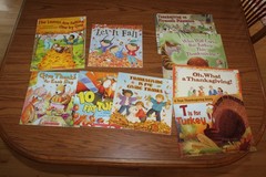 9 Thanksgiving Fall Picture Book Lot Child Teacher Plymouth Turkey Leaf Thanks