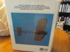 Vintage Aviation Coffee Table Book JANE’S ENCYCLOPEDIA OF AVIATION 960 Pages
