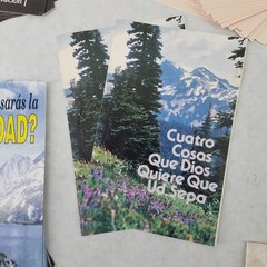 Lot of 89 Spanish Christian Pamphlets – Multiple Titles – NO MARKS.