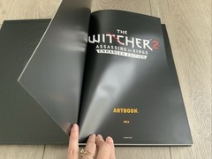 The Witcher 2 Assassins of Kings Collector’s Edition Dark Artbook