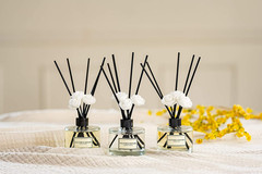 Reed Diffuser Set 6.7Oz (200Ml) Black Cherry Scented Diffuser with Sticks Home F