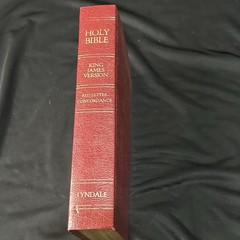 KJV HOLY BIBLE Gift Edition Tyndale Red Letter King James Version 2374-0 9/1981