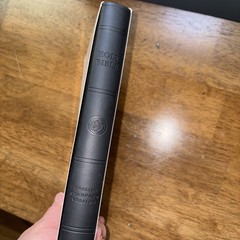 ESV Large Print Value Thinline Bible (Trutone, Black) by Esv Bibles: New