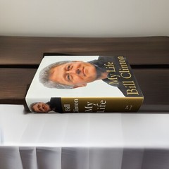 RARE ERROR – MY LIFE PRESIDENT BILL CLINTON 1st Ed. 1st Print HCDJ W/MISPRINT