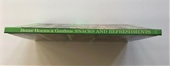 1963 Better Homes & Gardens SNACKS AND REFRESHMENTS Cookbook (61 pages) NICE