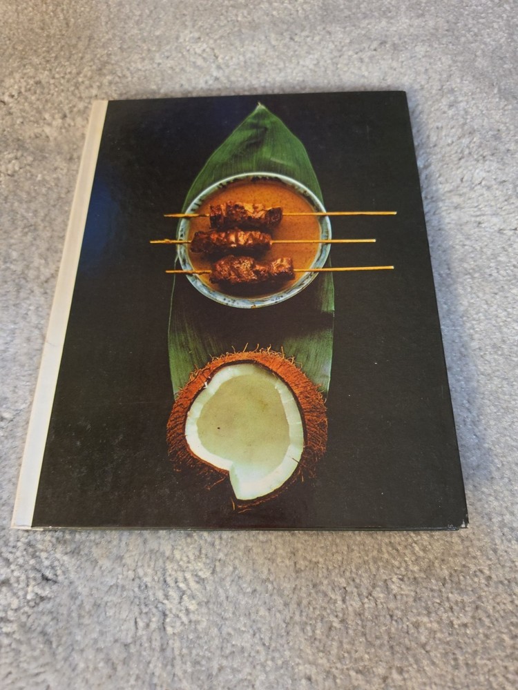 TIME-LIFE FOODS OF THE WORLD: PACIFIC SOUTHEAST ASIAN COOKING HARDCOVER COOKBOOK