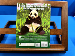 Endangered Animals Coloring Book- Jan Sovak, 2009, New
