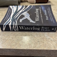 Waterlog : A Swimmer’s Journey Through Britain Roger Deakin 2022 Tin House PB